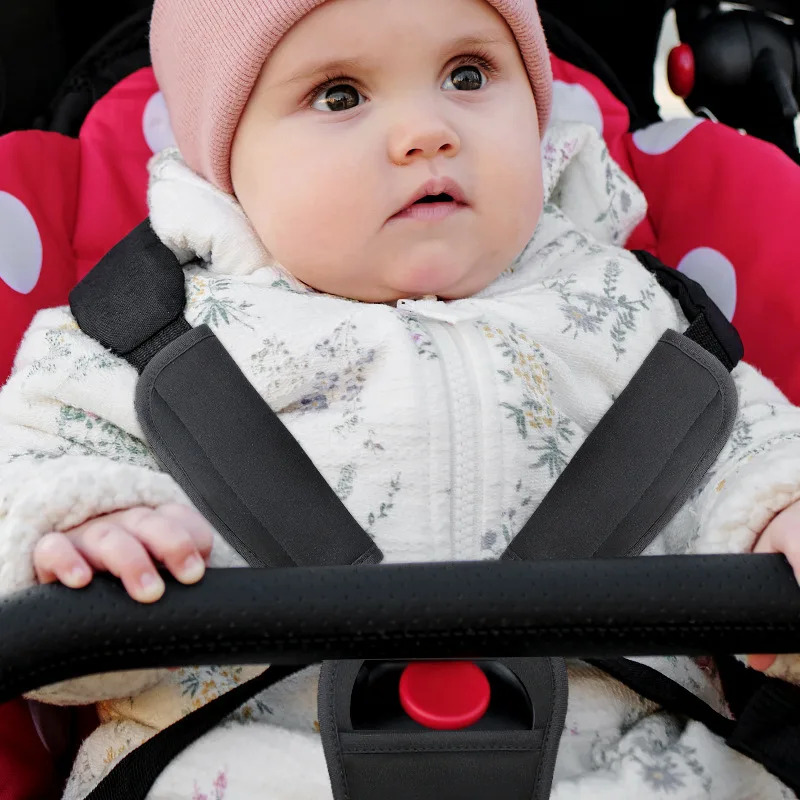 Uniwersalne nakładki na pasy b – Infant Car Seat Cover recenzja i cena